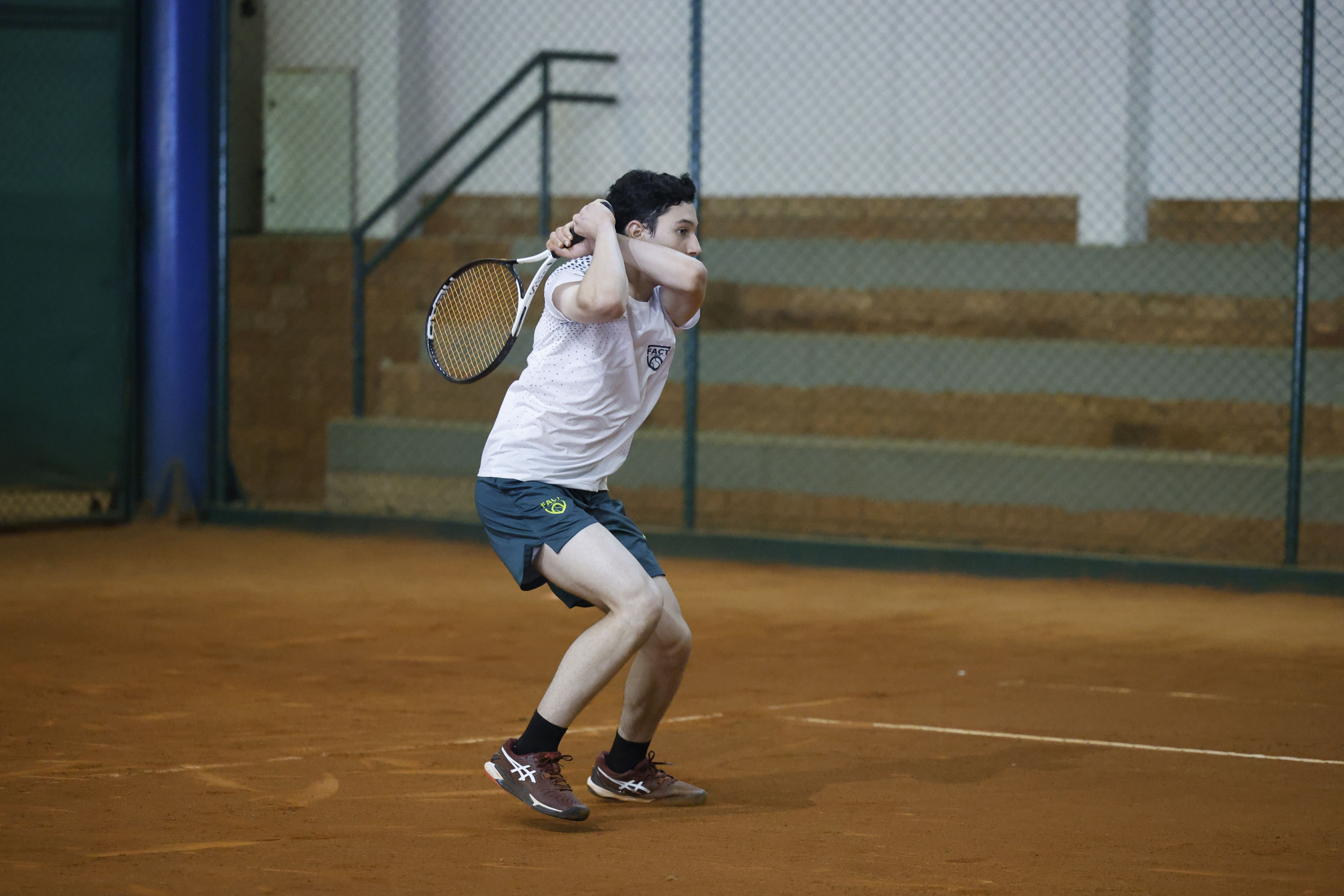 Luís Eduardo Lavocat Barbosa de Holanda