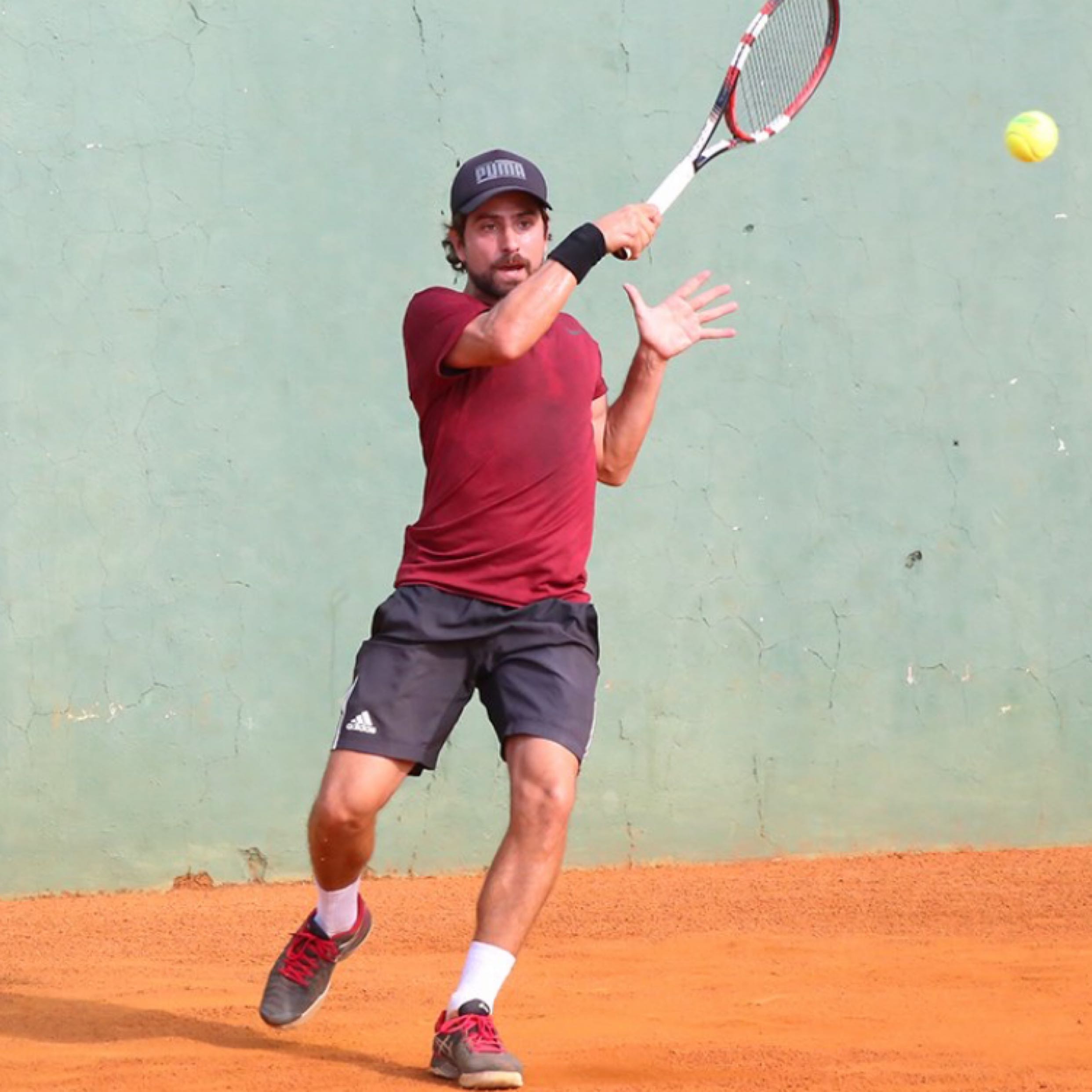 Gustavo JUNQUEIRA DE ANDRADE