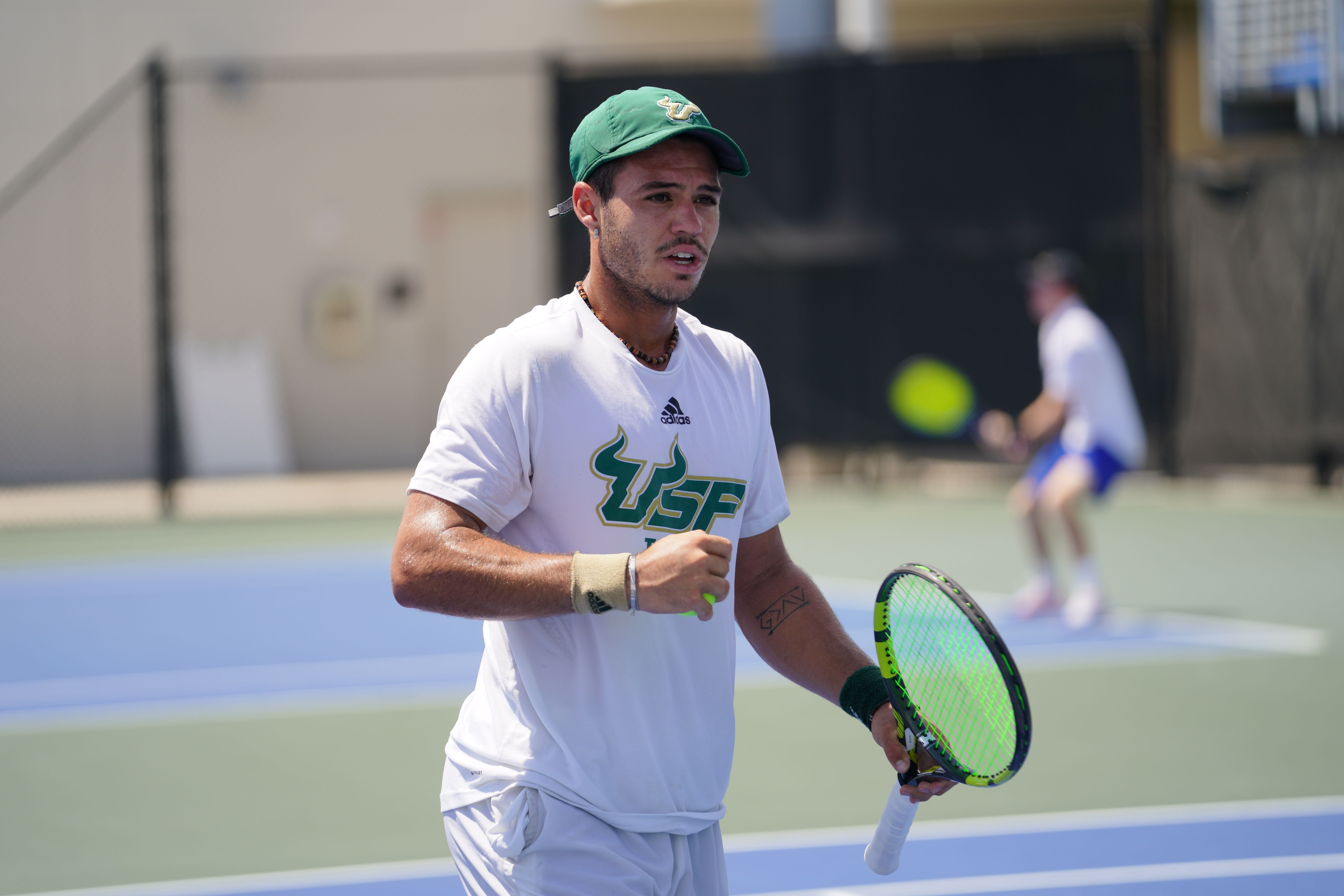 Bruno (2002) Oliveira