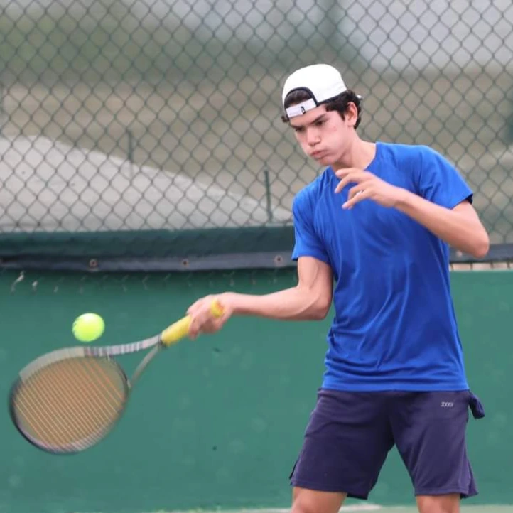 Daniel Andres Benitez Peralta