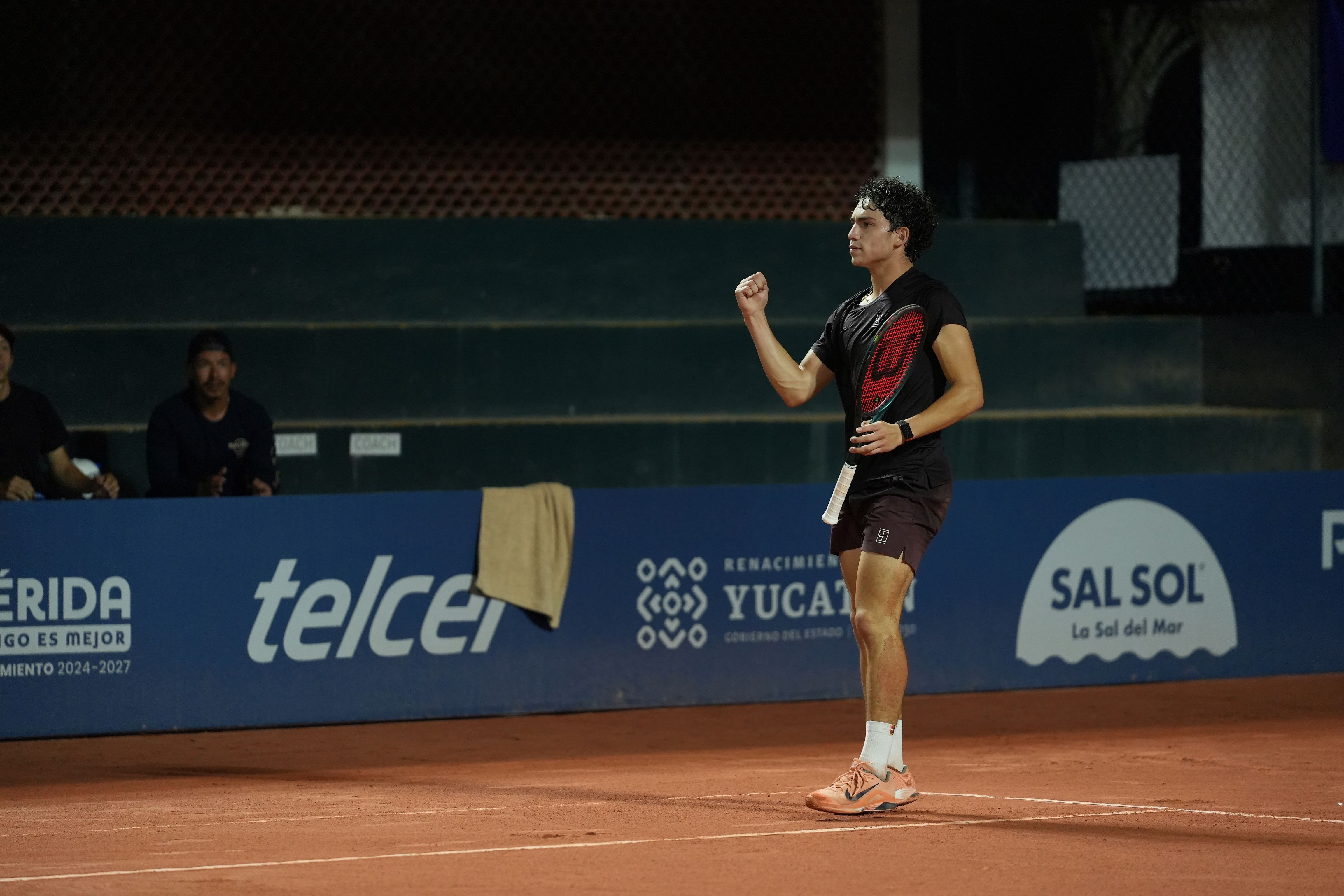 Luis Andres Flores Avila