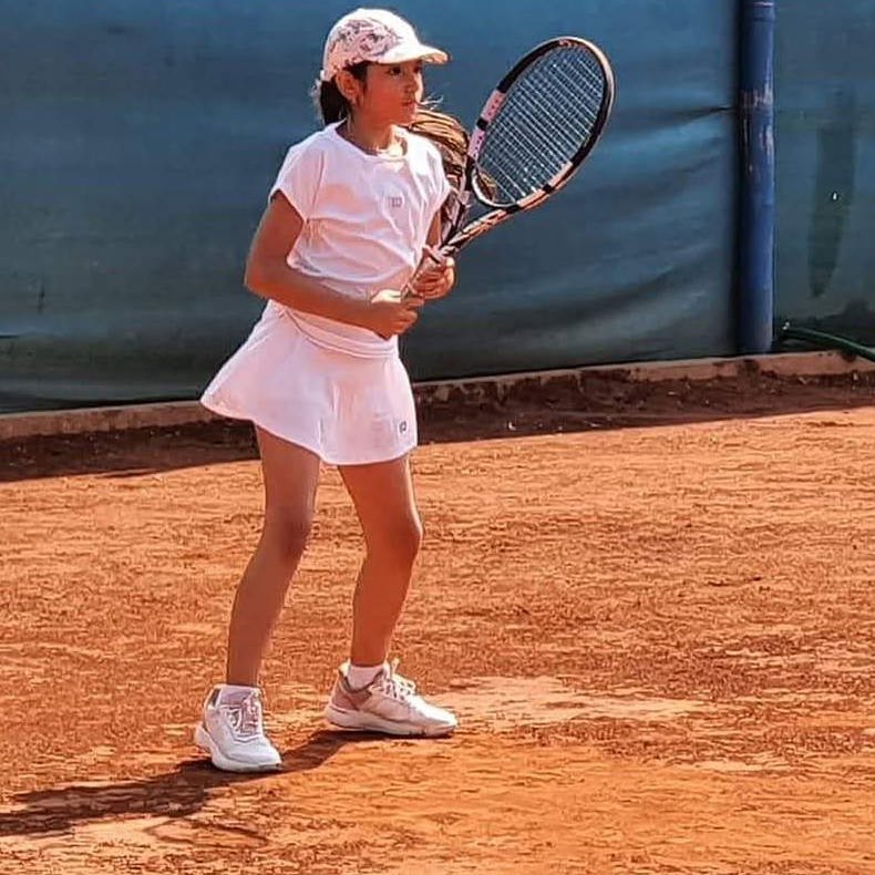 Fernanda Lucia Leon Velarde Drago