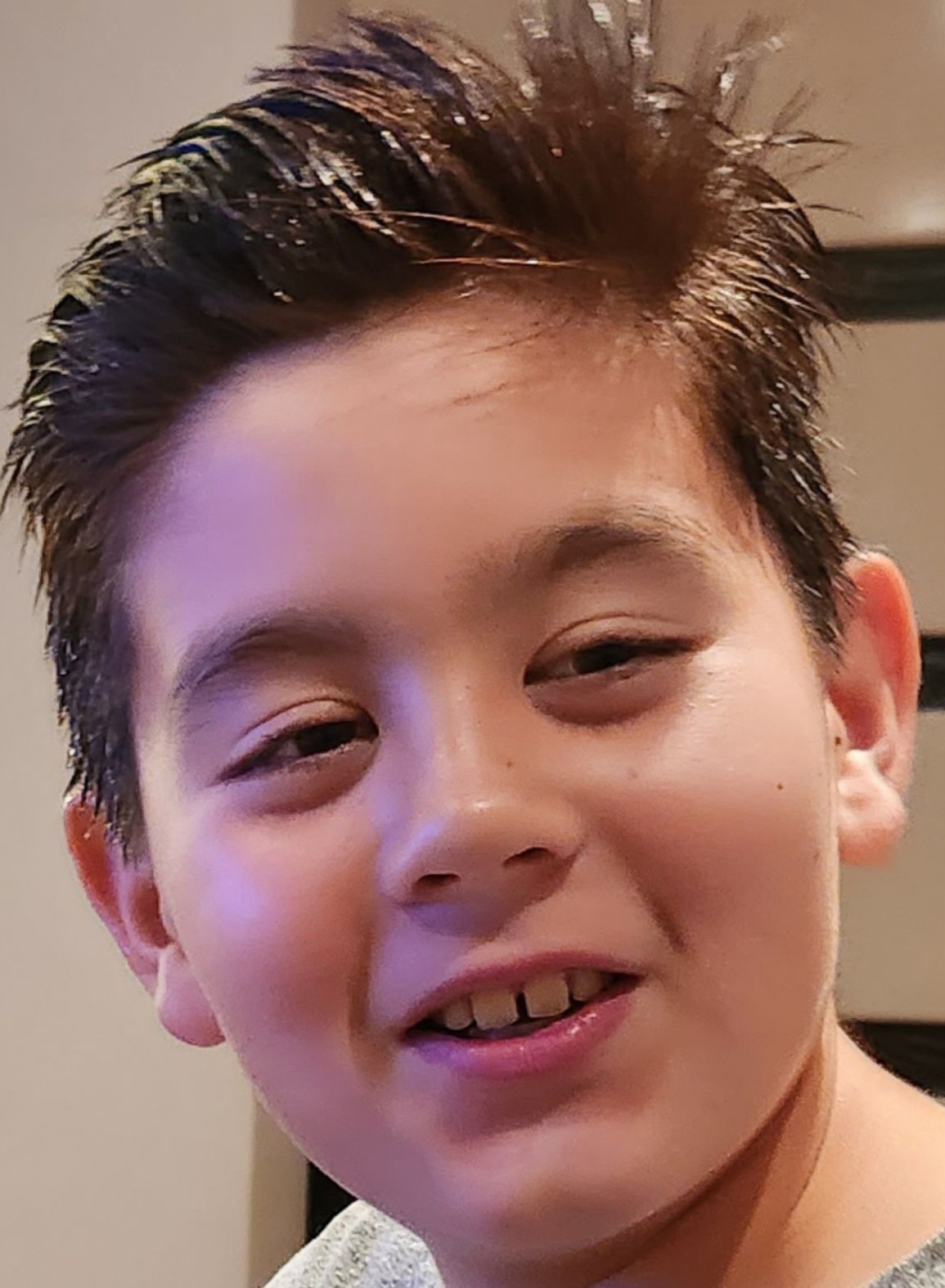 Kaiyan Akiyoshi Mutch